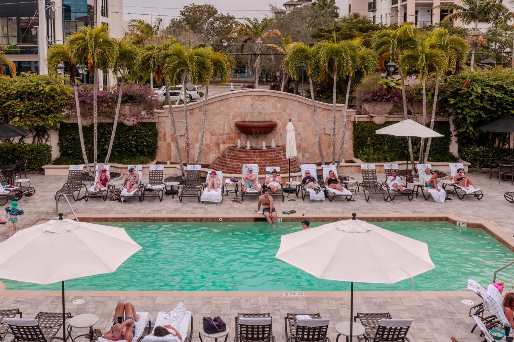 Bellasera Resort Naples Exterior photo